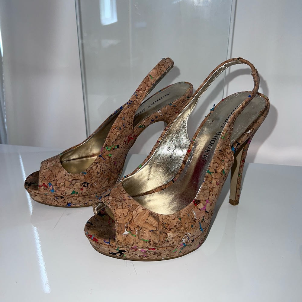 Audrey Brooke Cork Heels sz 7